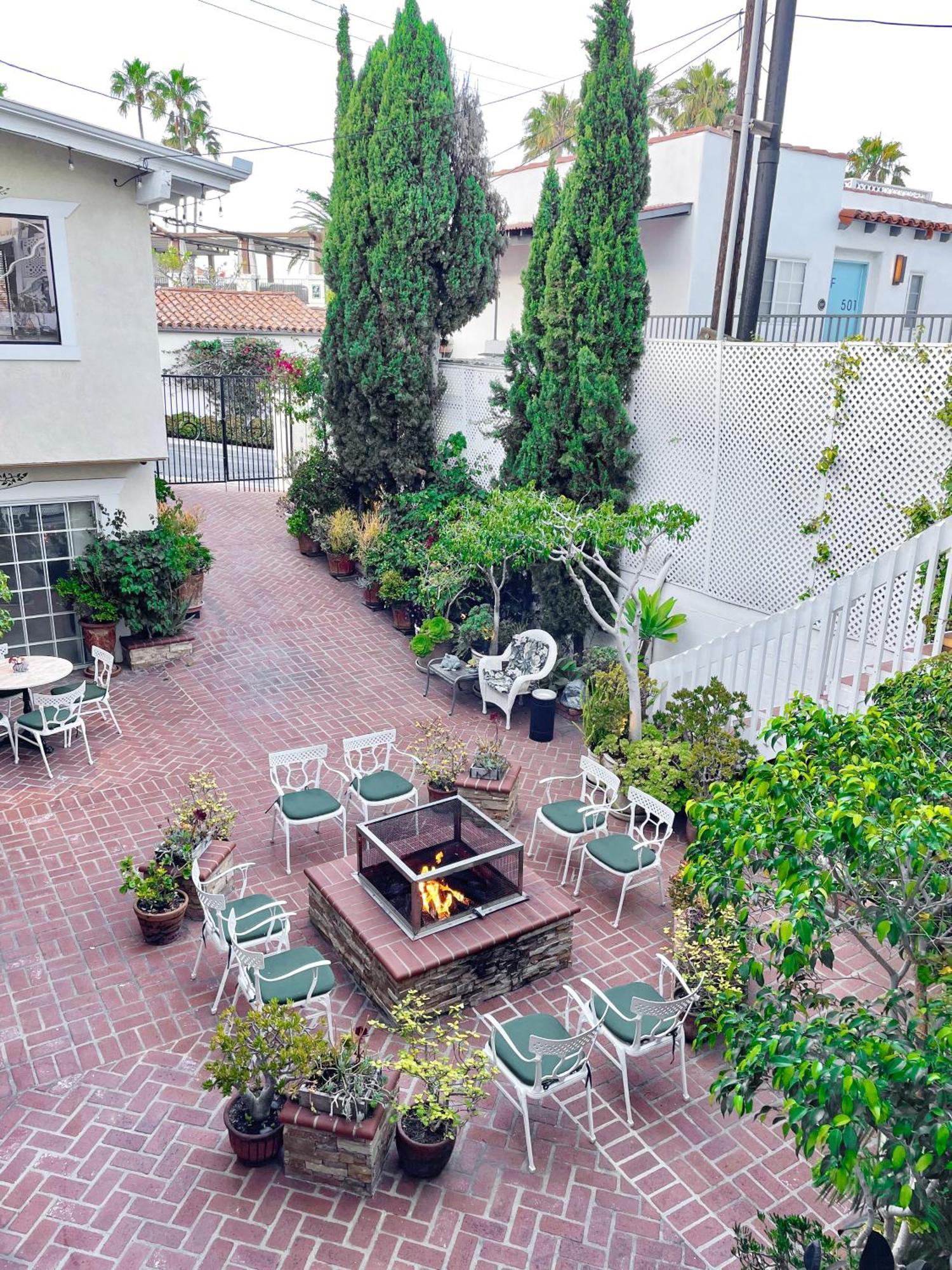 Catalina Courtyard Suites Avalon Exterior foto